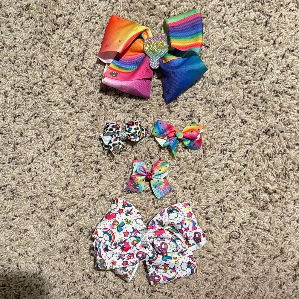 Girls bundle Jojo Siwa bows 3 small 2 jumbo white one lights up